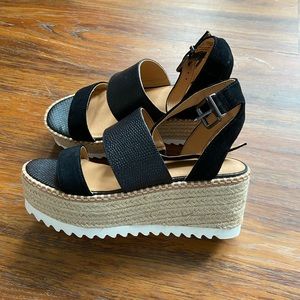 Crown vintage black espadrille wedge sandal